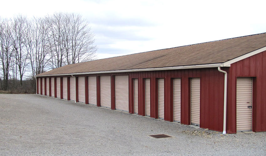 Our self storage facility located at 3226 State Route 45, Salem, OH 44460 provides a variety of indoor & outdoor storage options as well as climate-controlled units available for immediate occupancy.